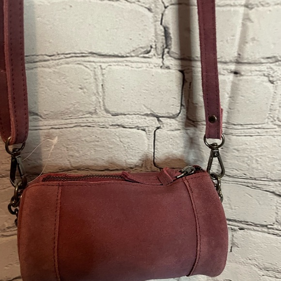 Free People Barrel Purple Suede Crossbody. NWOT - Picture 4 of 7
